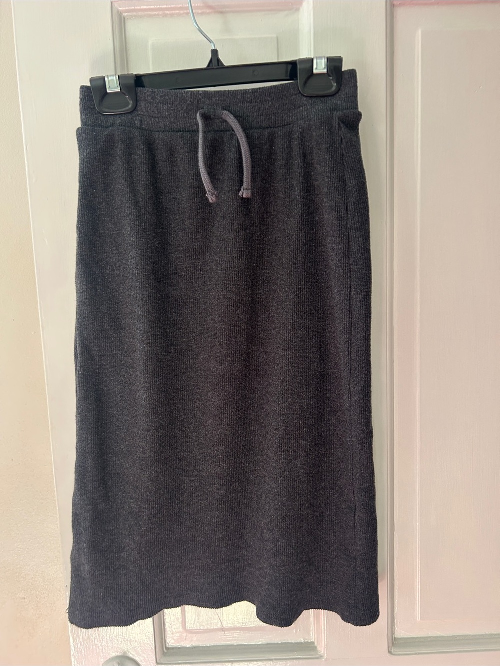Zara Girls Charcoal Gray Ribbed Skirt with Elastic Tie-Waist